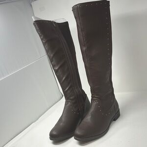 New directions boots size 7 1/2